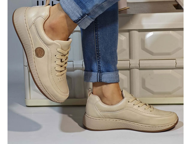 Дамски обувки от еко кожа 18115-3 Бежови